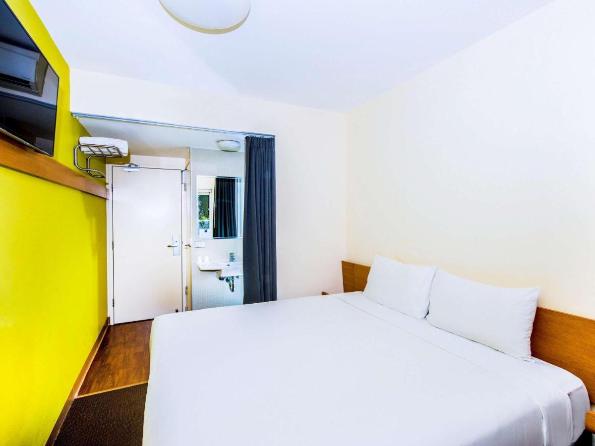 Ibis Budget Olympic Park Hotel 3*
