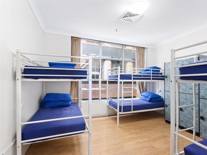 Summer House - Formerly Backpackers