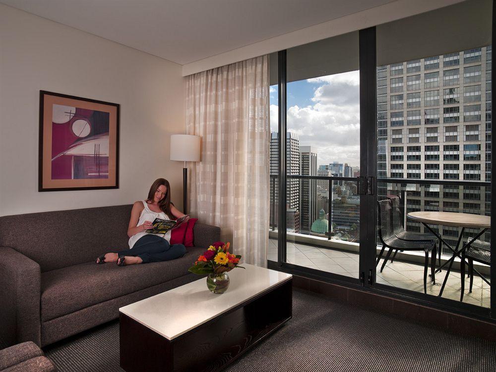 Meriton Pitt Street, 5* Sydney