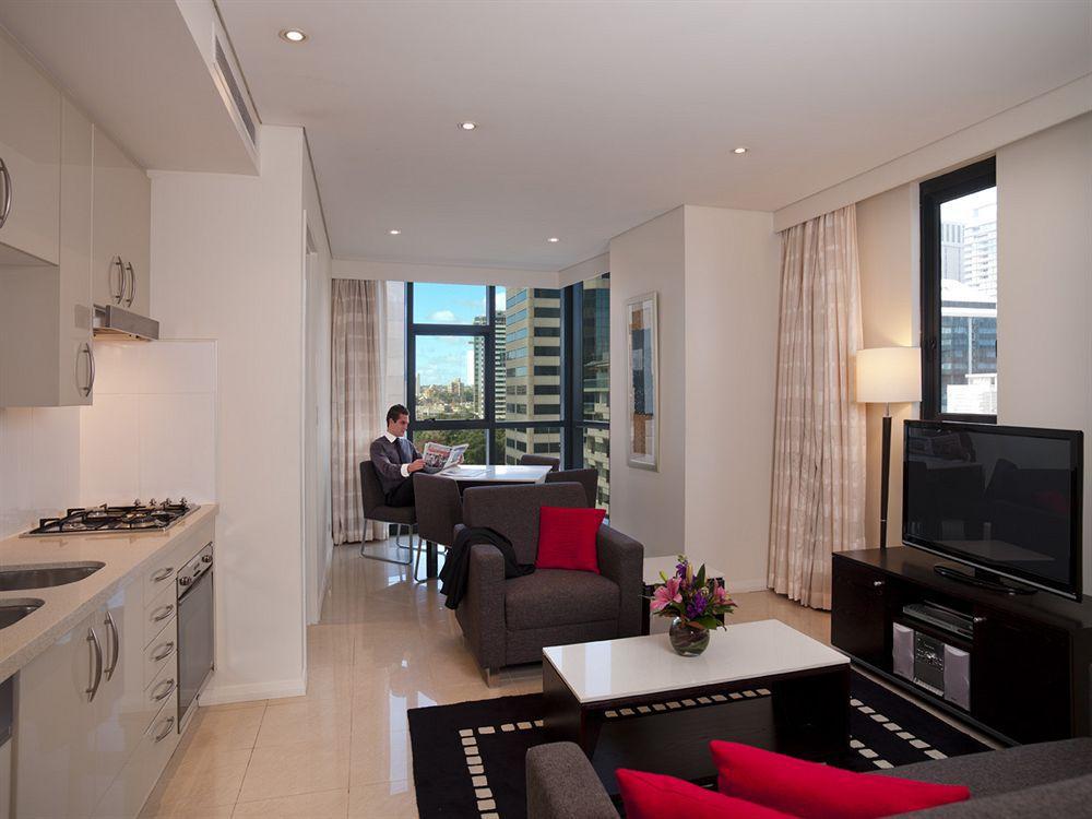 Hotel Meriton Pitt Street,