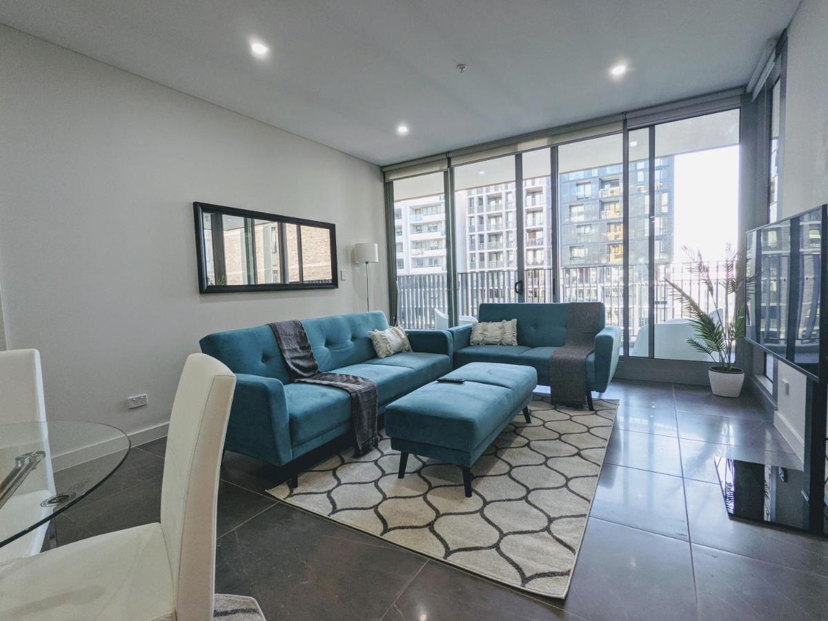 Elegant 3-bed 2-bath, Balcony, With Pool Included, No Parties!