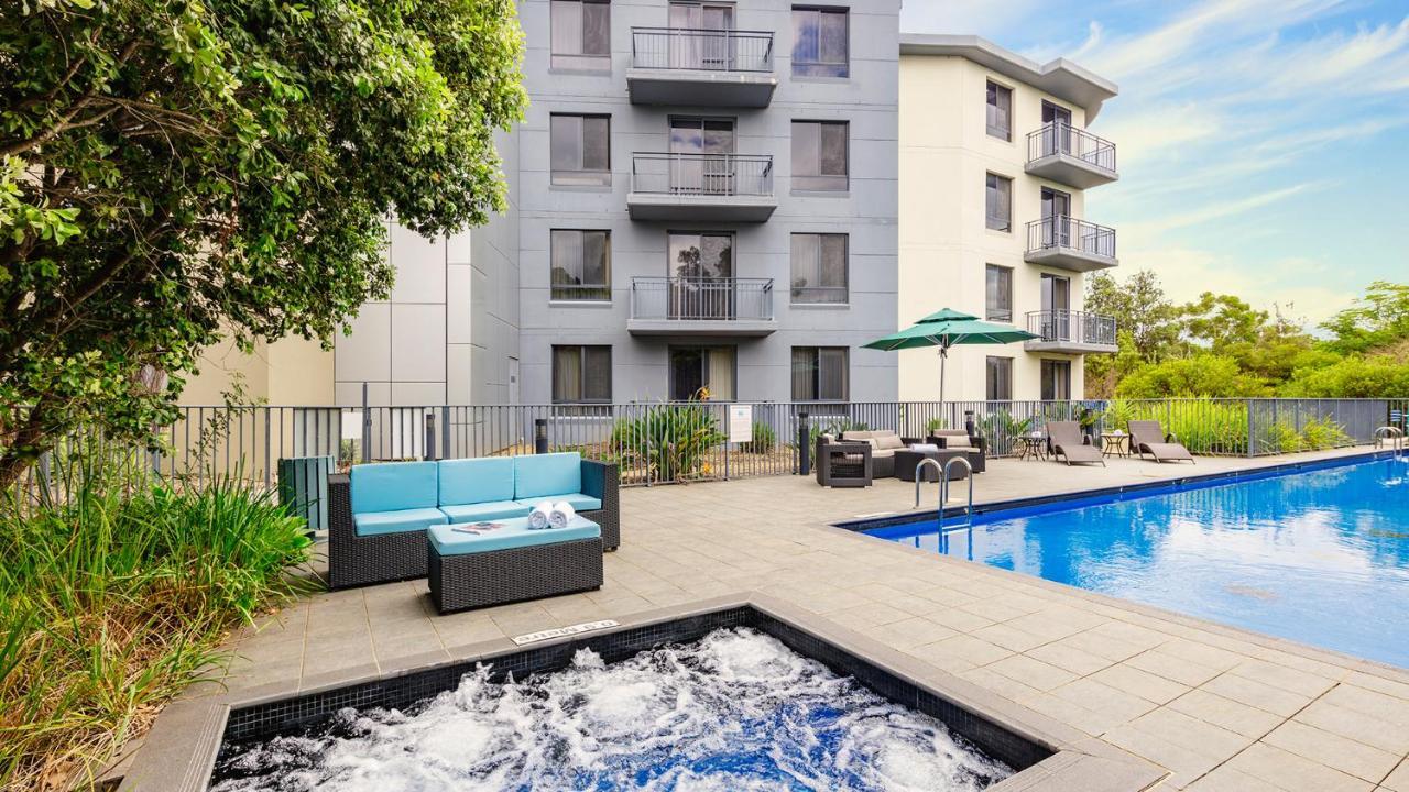 Oaks North Ryde 4*