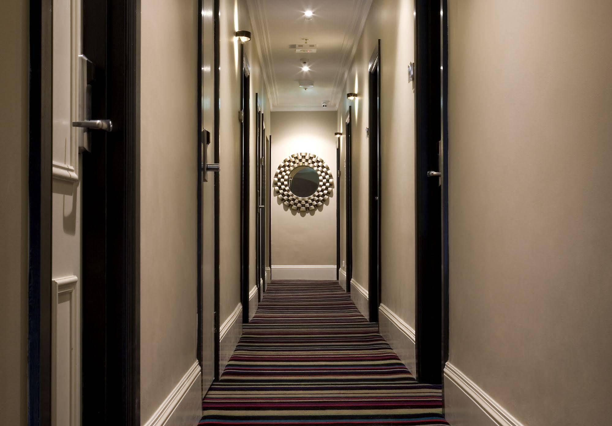 Challis Potts Point 3* Sydney