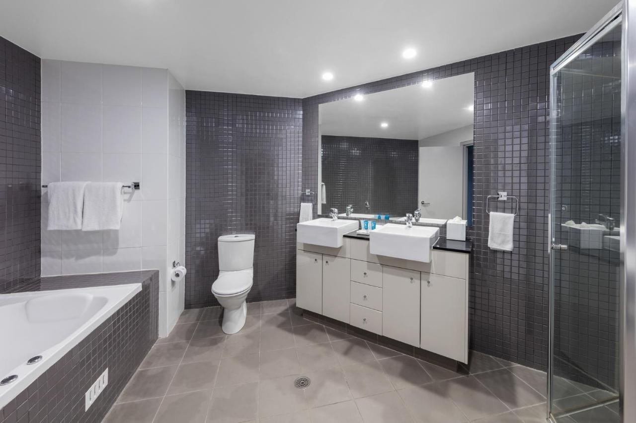 Hotel Meriton Waterloo