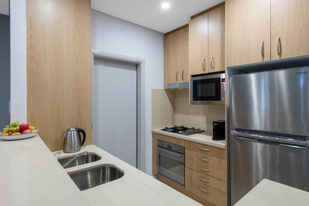 Meriton Waterloo Hotel 5*