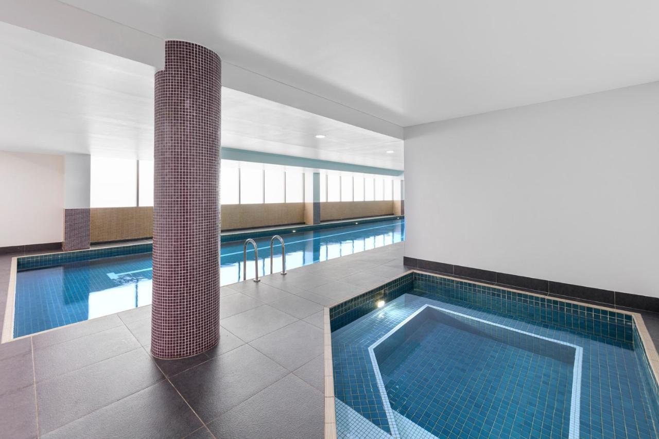 Meriton Suites North Ryde Hotel 5*