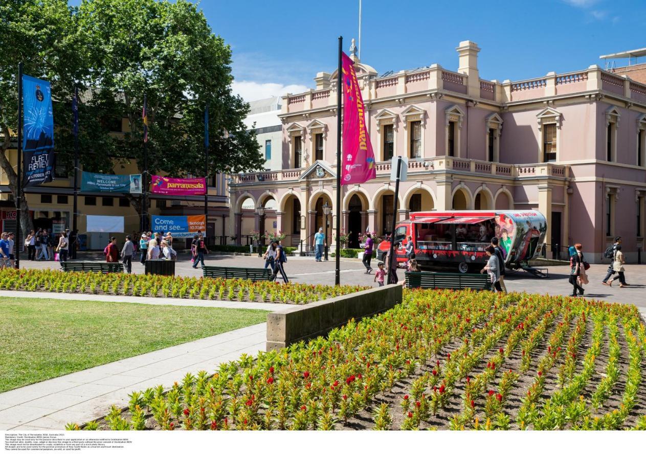 Apx Parramatta 4*