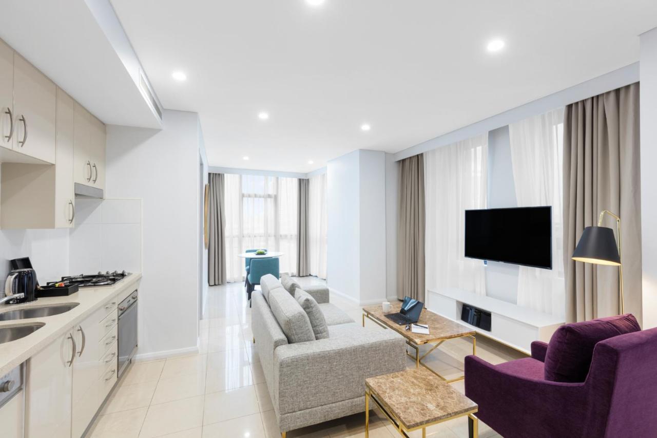 Meriton Pitt Street, 5* Sydney