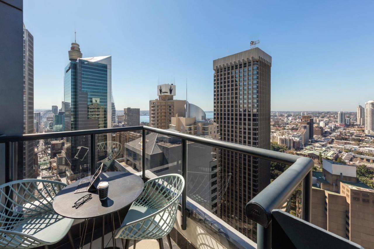 Meriton Pitt Street,