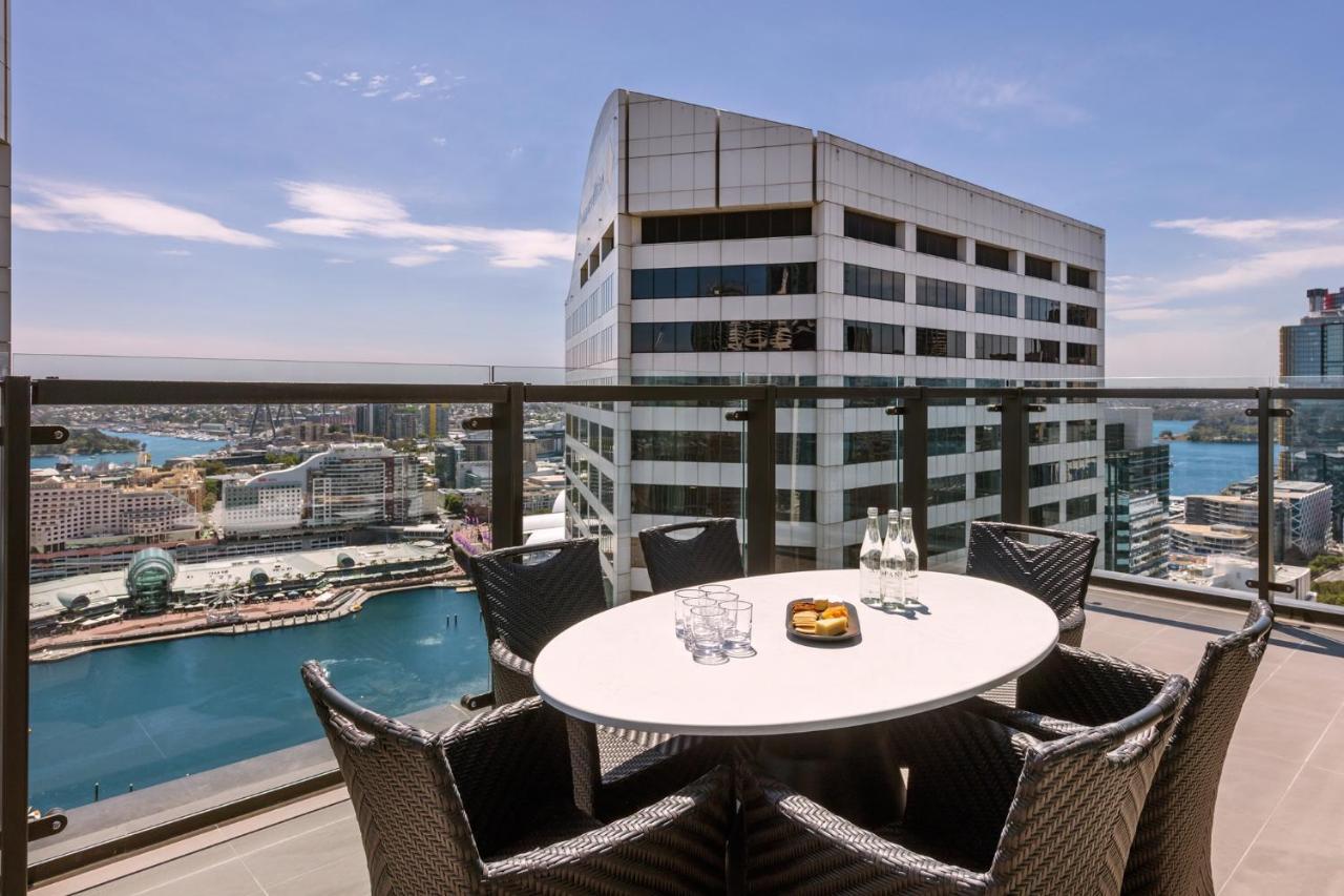 Hotel Meriton Sussex Street, 5*