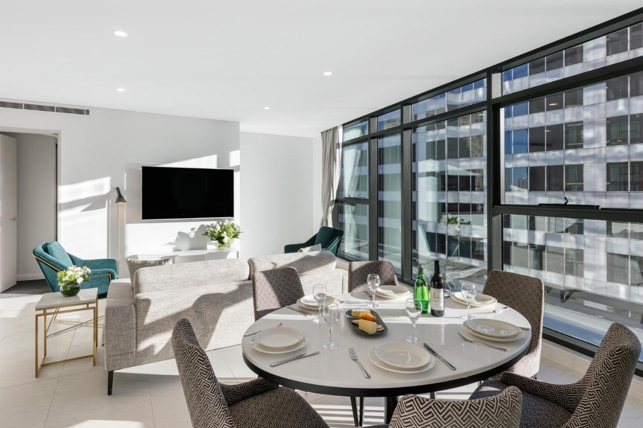 Meriton Sussex Street,