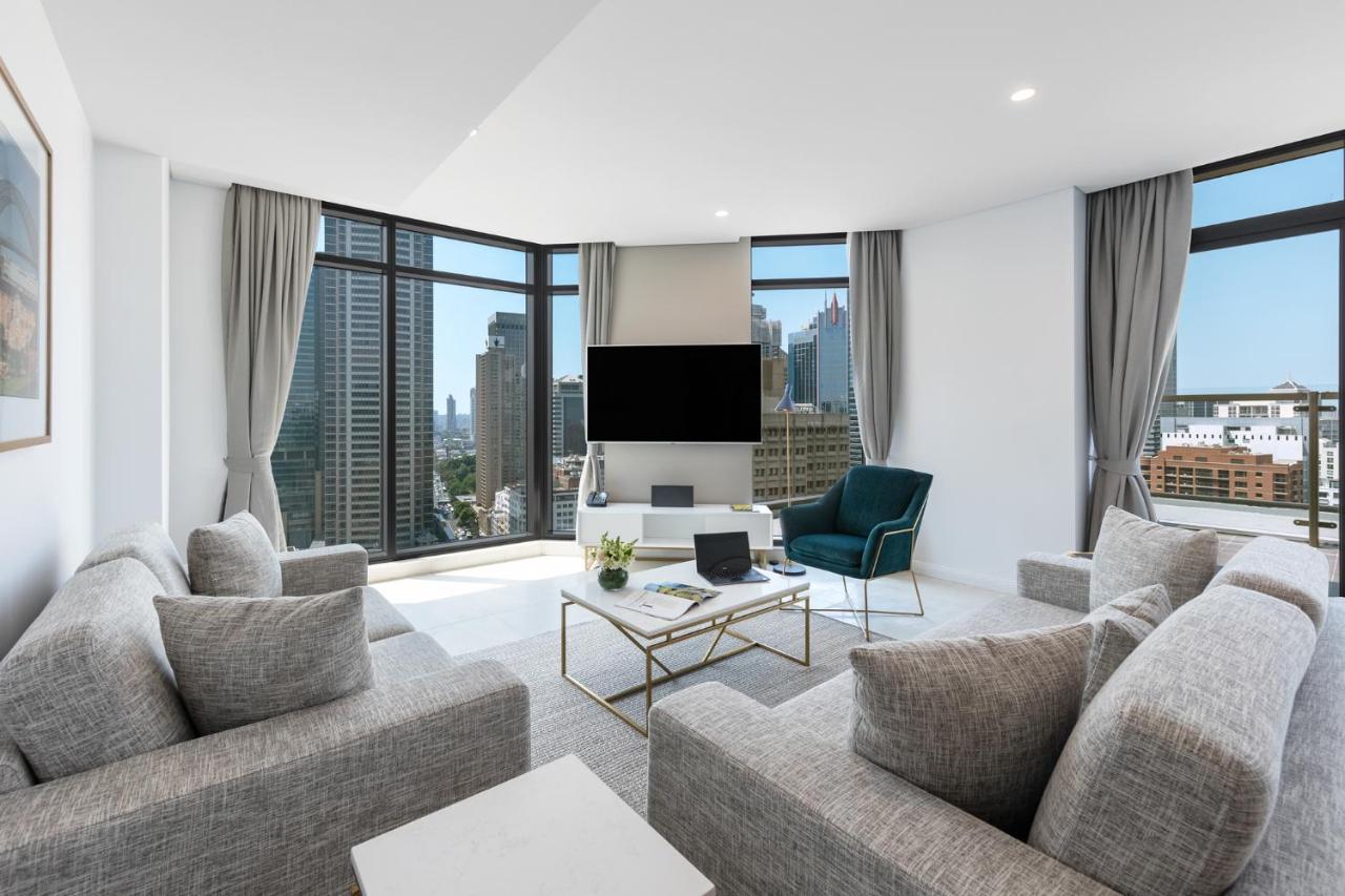 Hotel Meriton Sussex Street, 5*