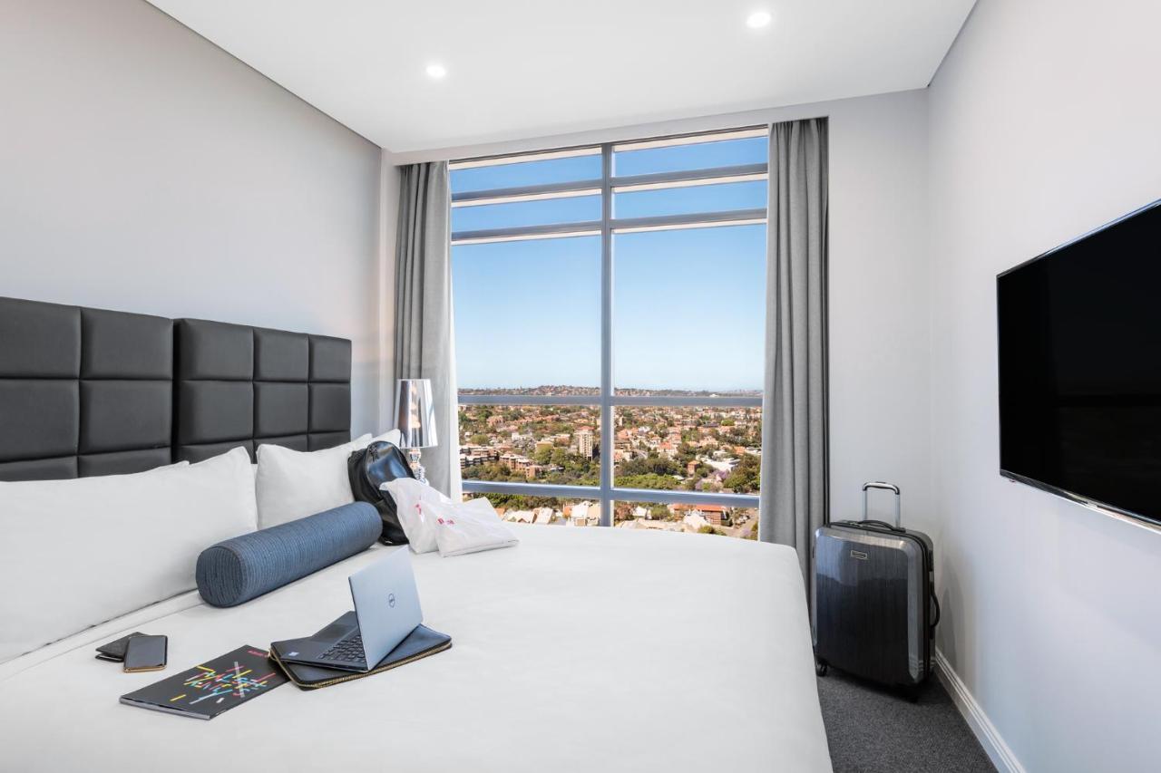 Meriton North Hotel 5*