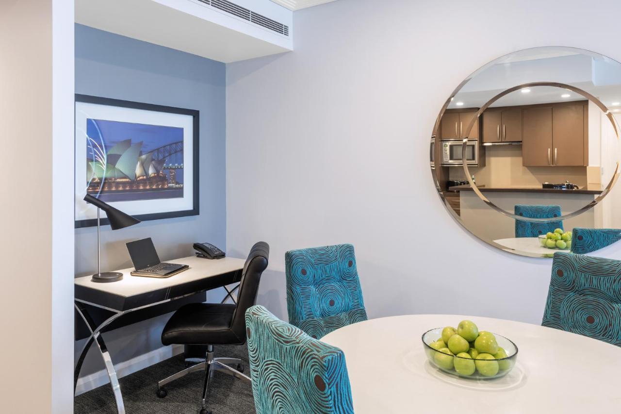 Meriton World Tower, Aparthotel 5*