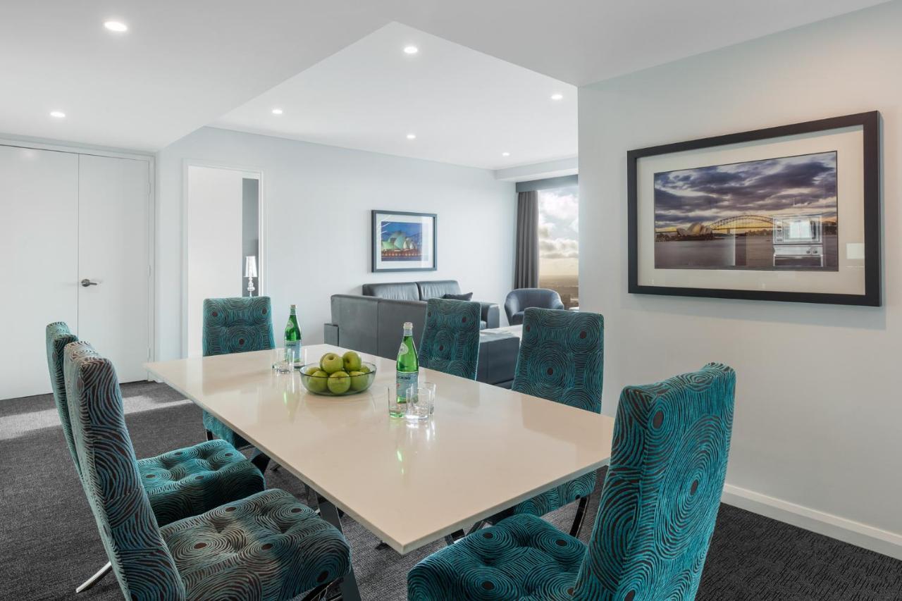 Meriton World Tower, Aparthotel 5*