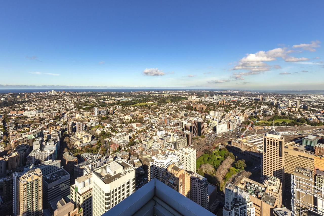 Aparthotel Meriton World Tower, 5*
