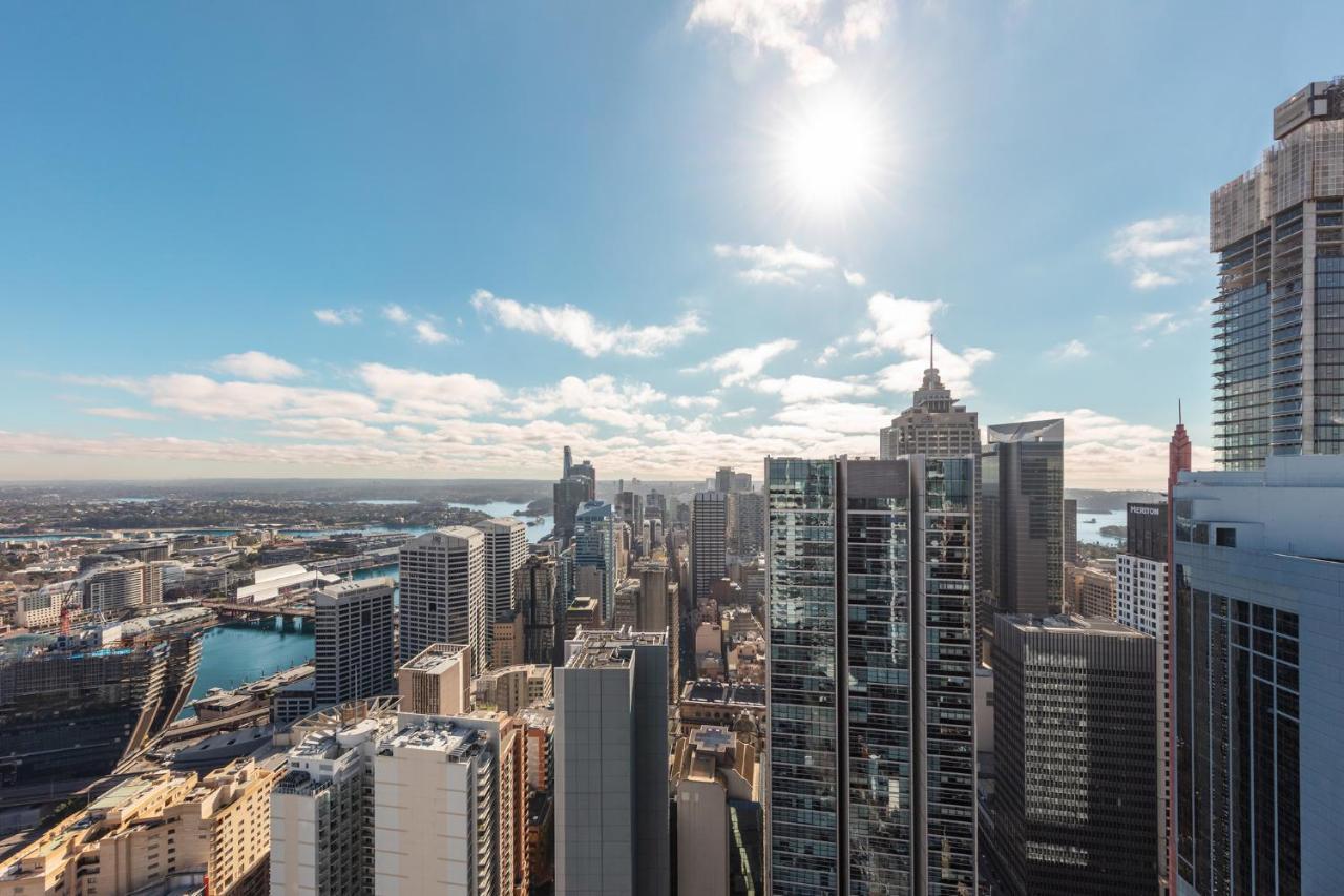 Meriton World Tower, Aparthotel