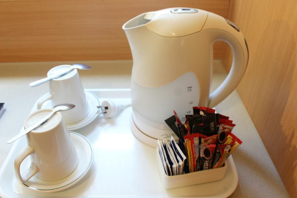 Hotel Ibis World Square 3*