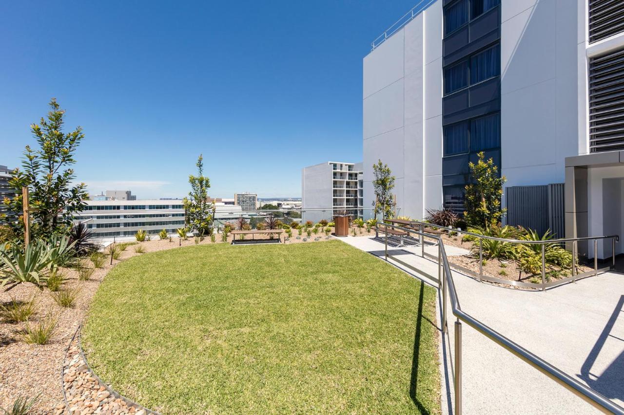 Meriton Mascot 5* Sydney