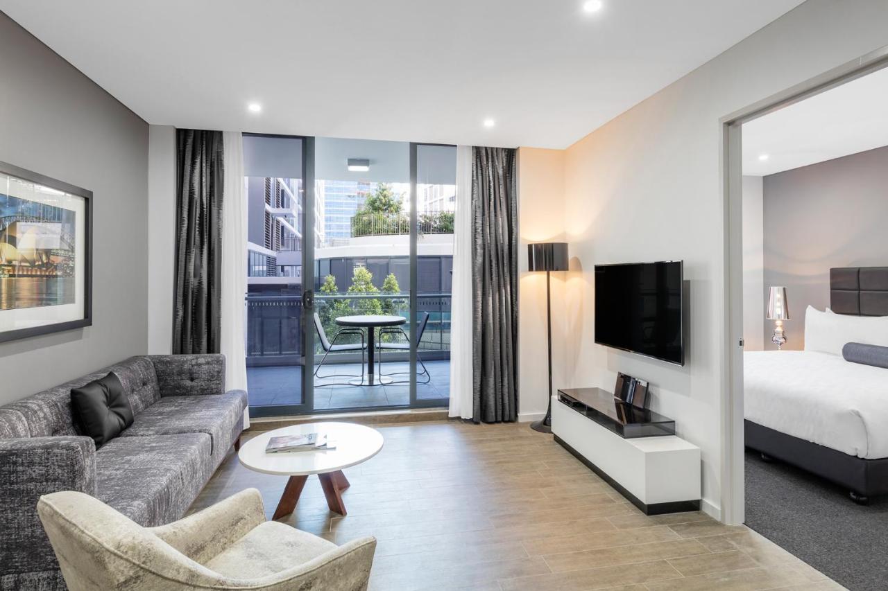 Meriton Mascot 5* Sydney