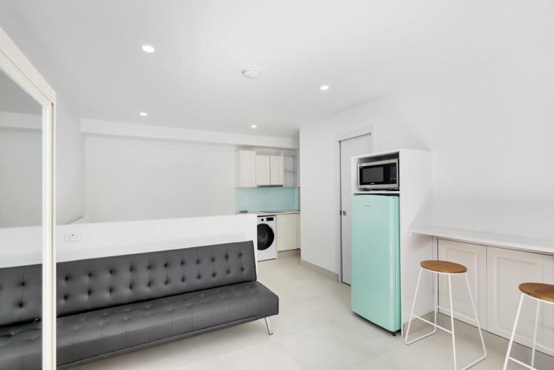 New In Surry Hills Apartment