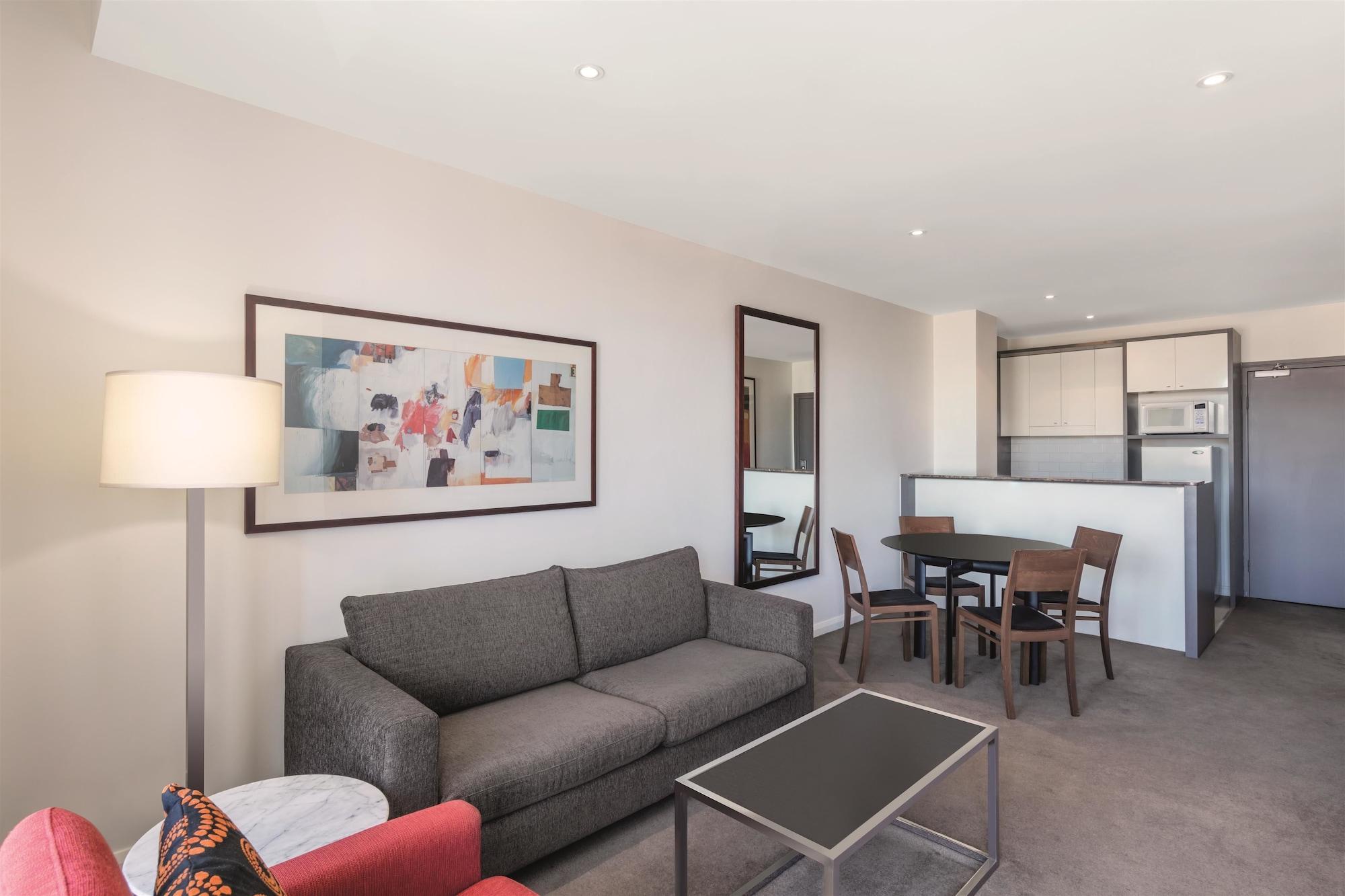 Aparthotel Adina