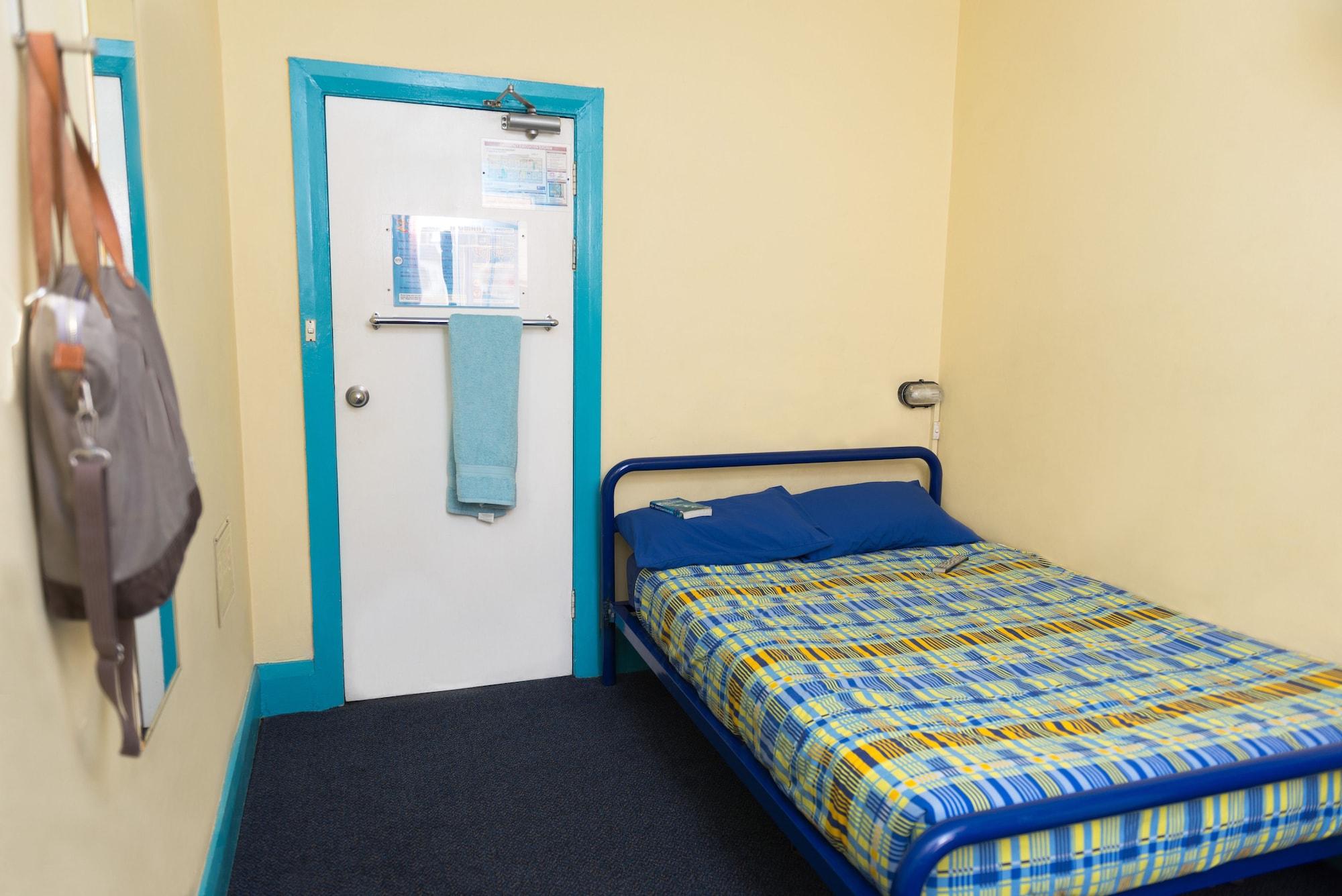 Mad Monkey Potts Point Hostel