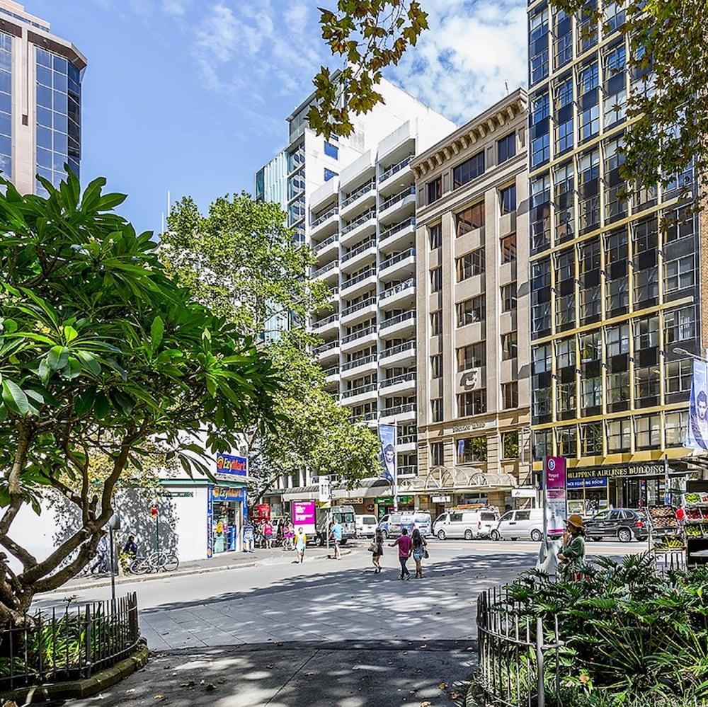 Carrington Centre
