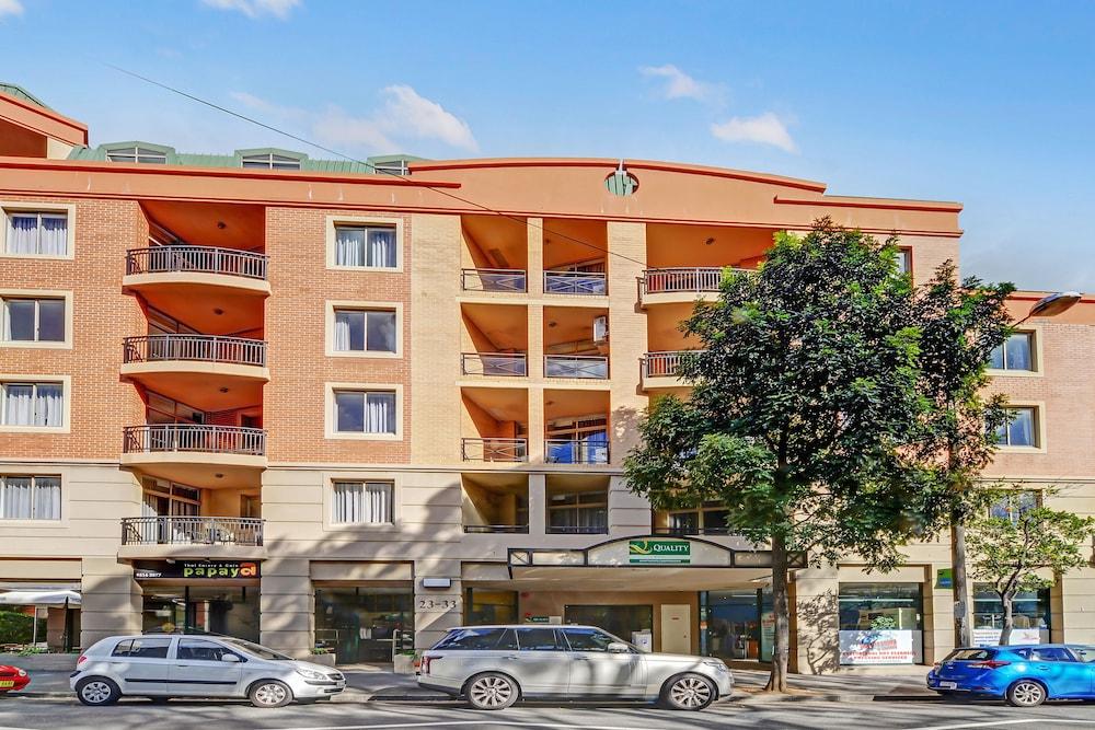 Quality Camperdown Hotel