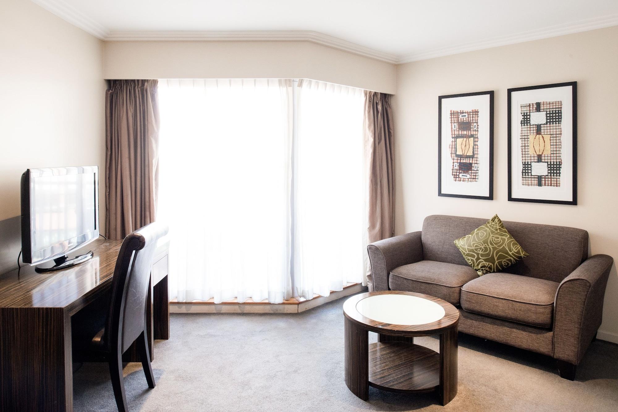 Seasons Darling Harbour 4*