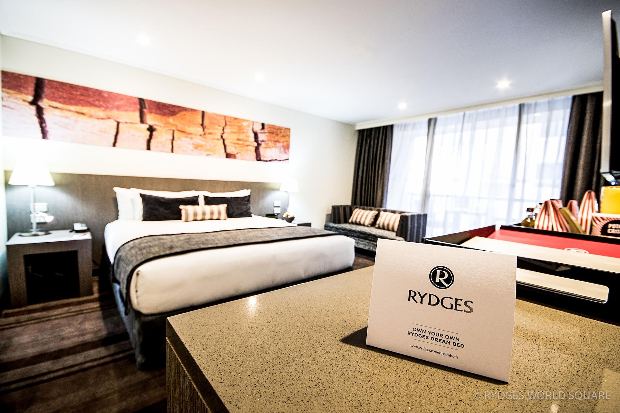 Rydges World Square Hotel 4*