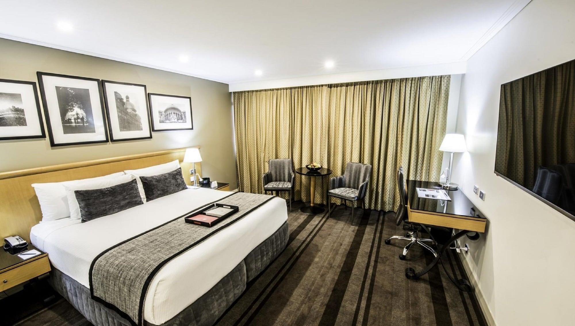 Rydges World Square