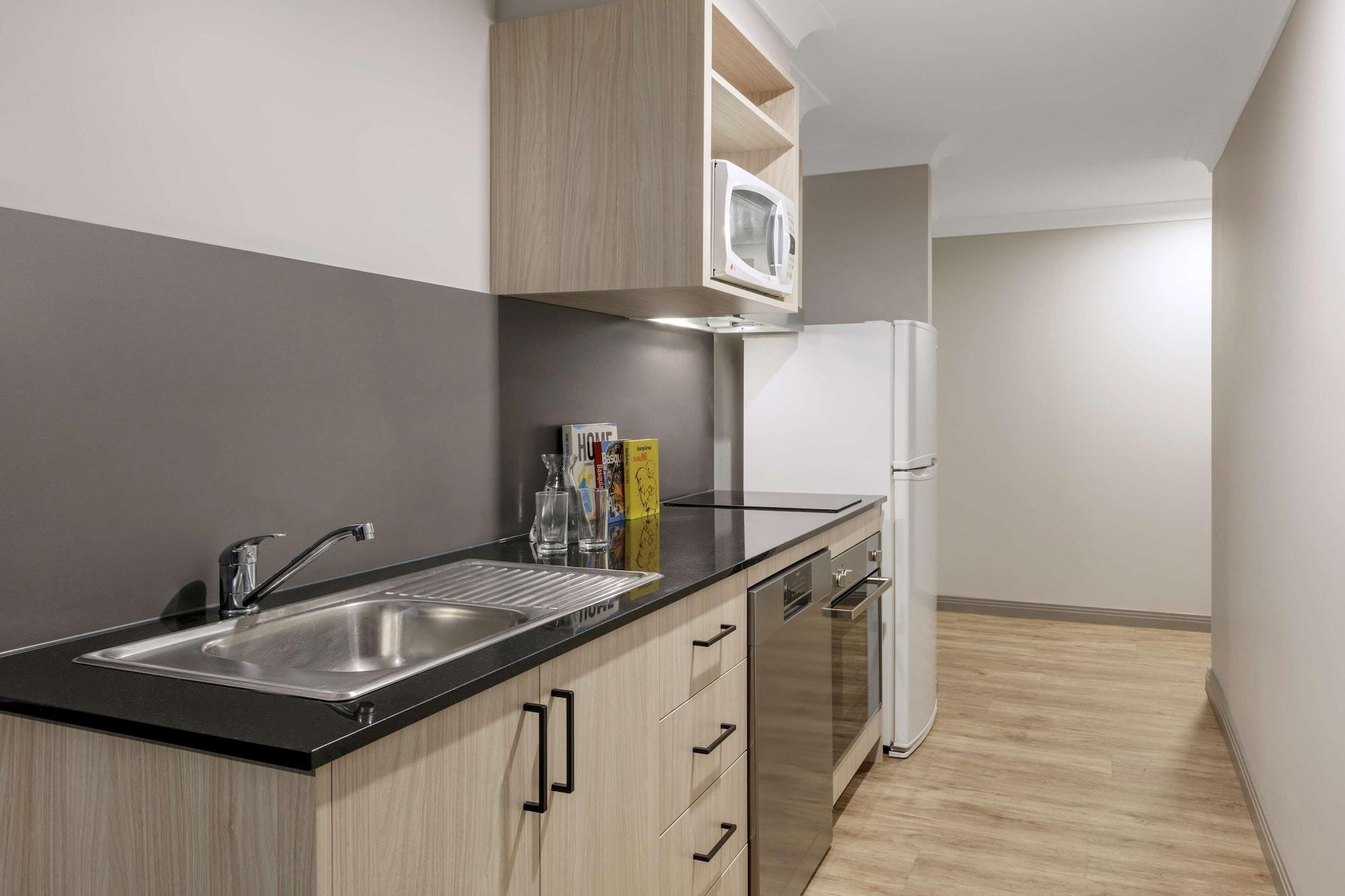 Oaks North Ryde 4*