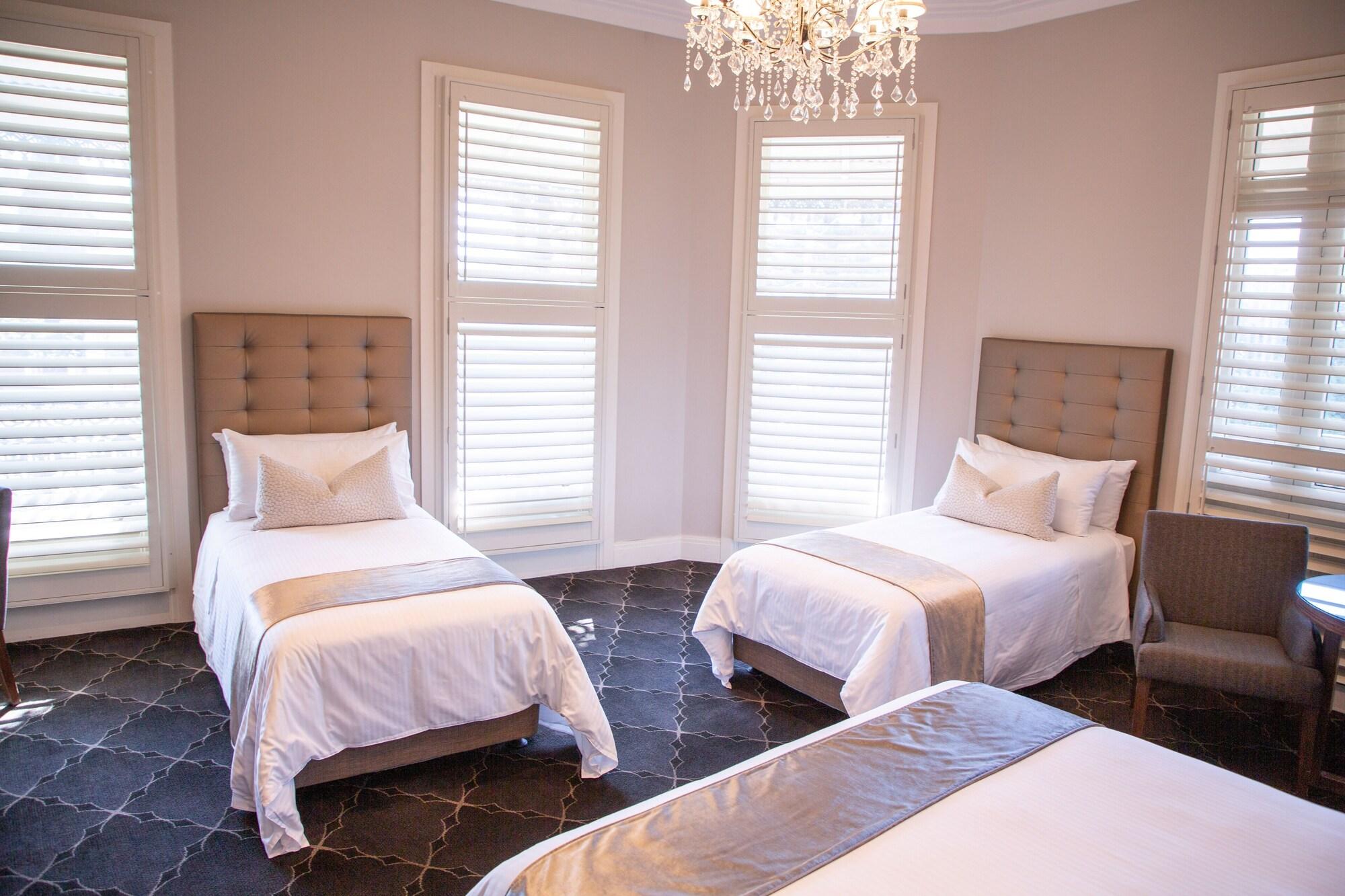 Hotel Royal Randwick 3*