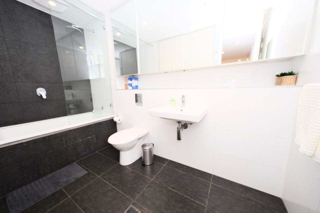 Superb 1 Bed In Syd Cbd Darling Harbour *