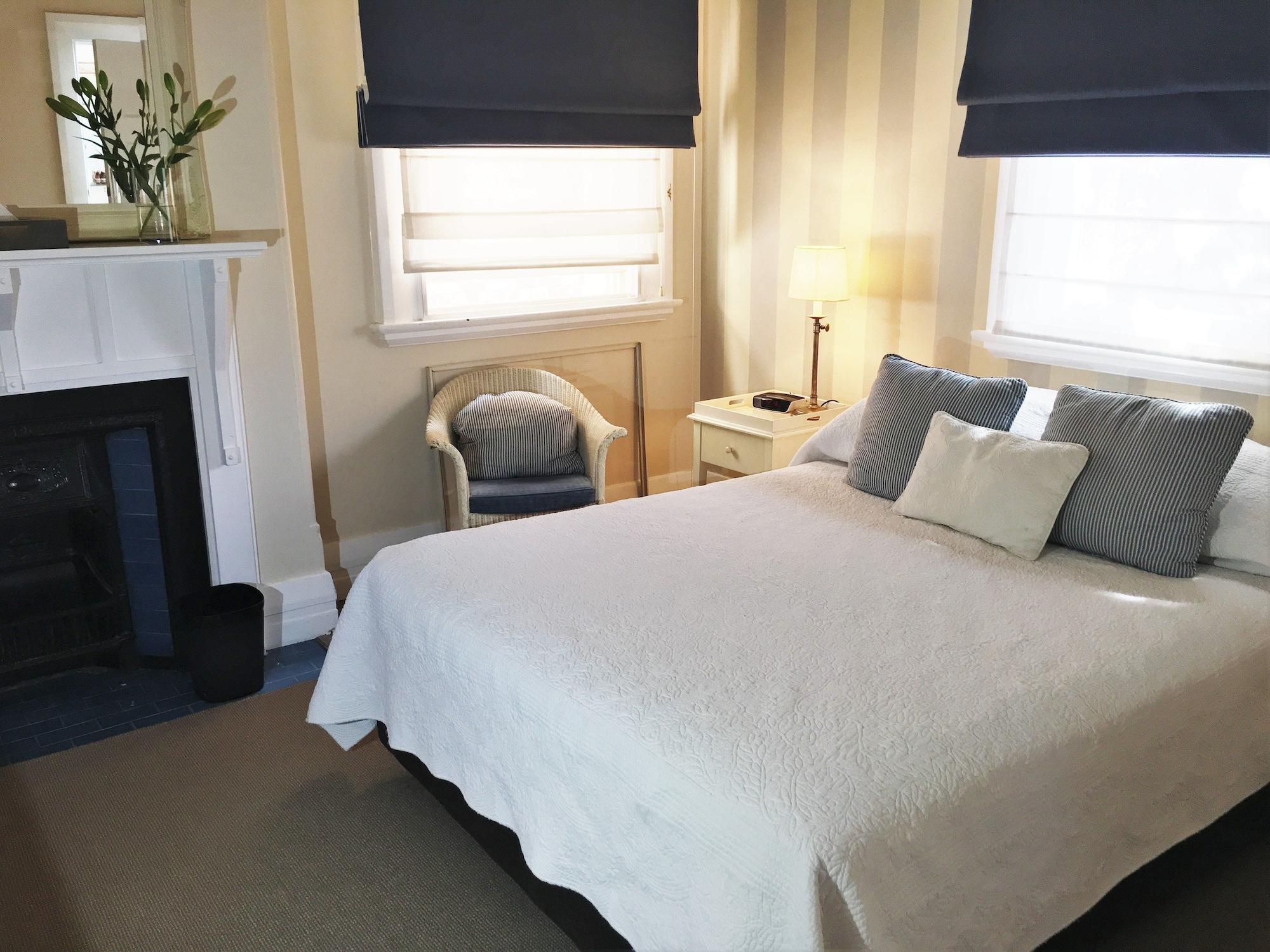 The Russell Boutique Hotel 3*