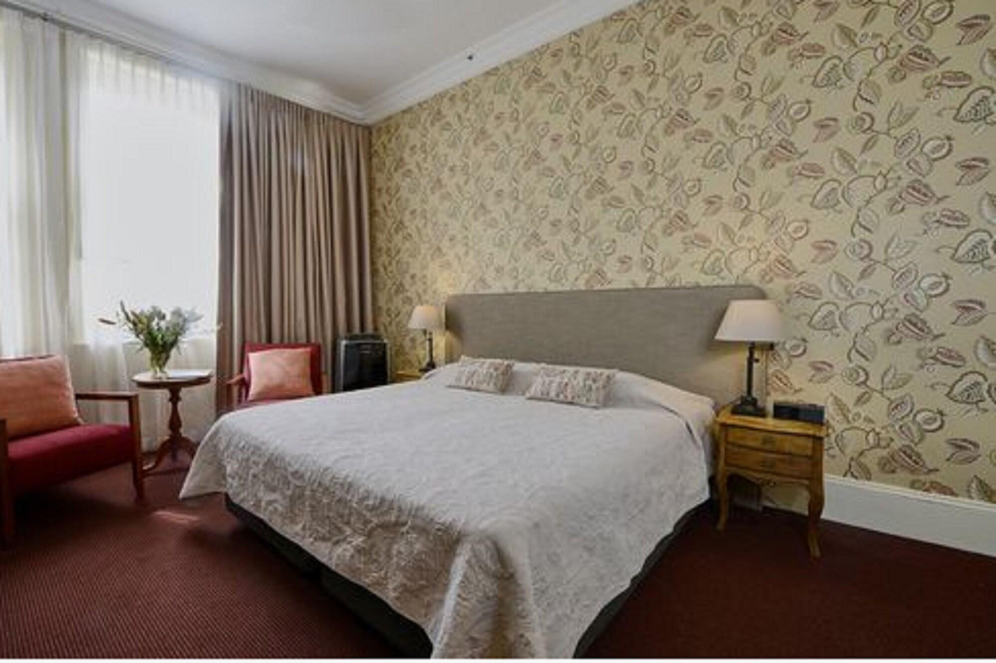 The Russell Boutique Hotel