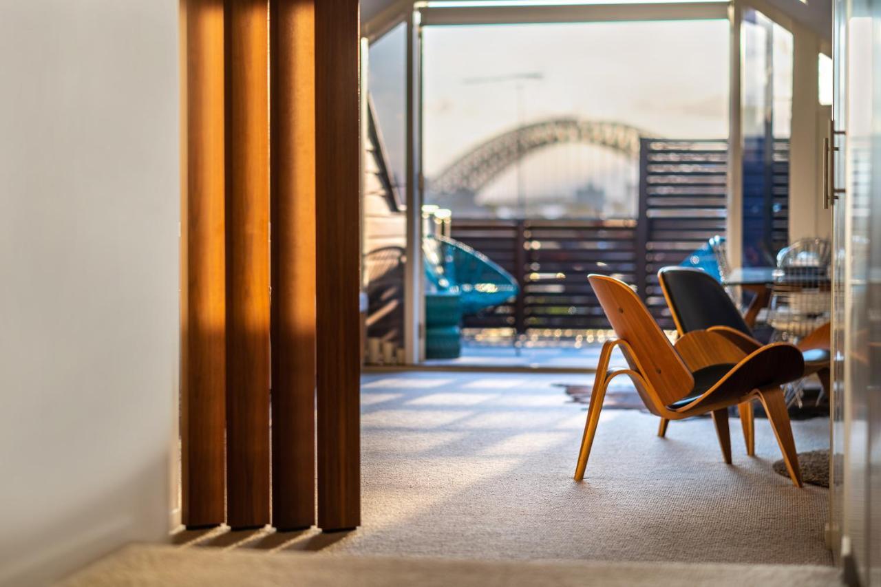 Cremorne Point Manor Guest house Sydney