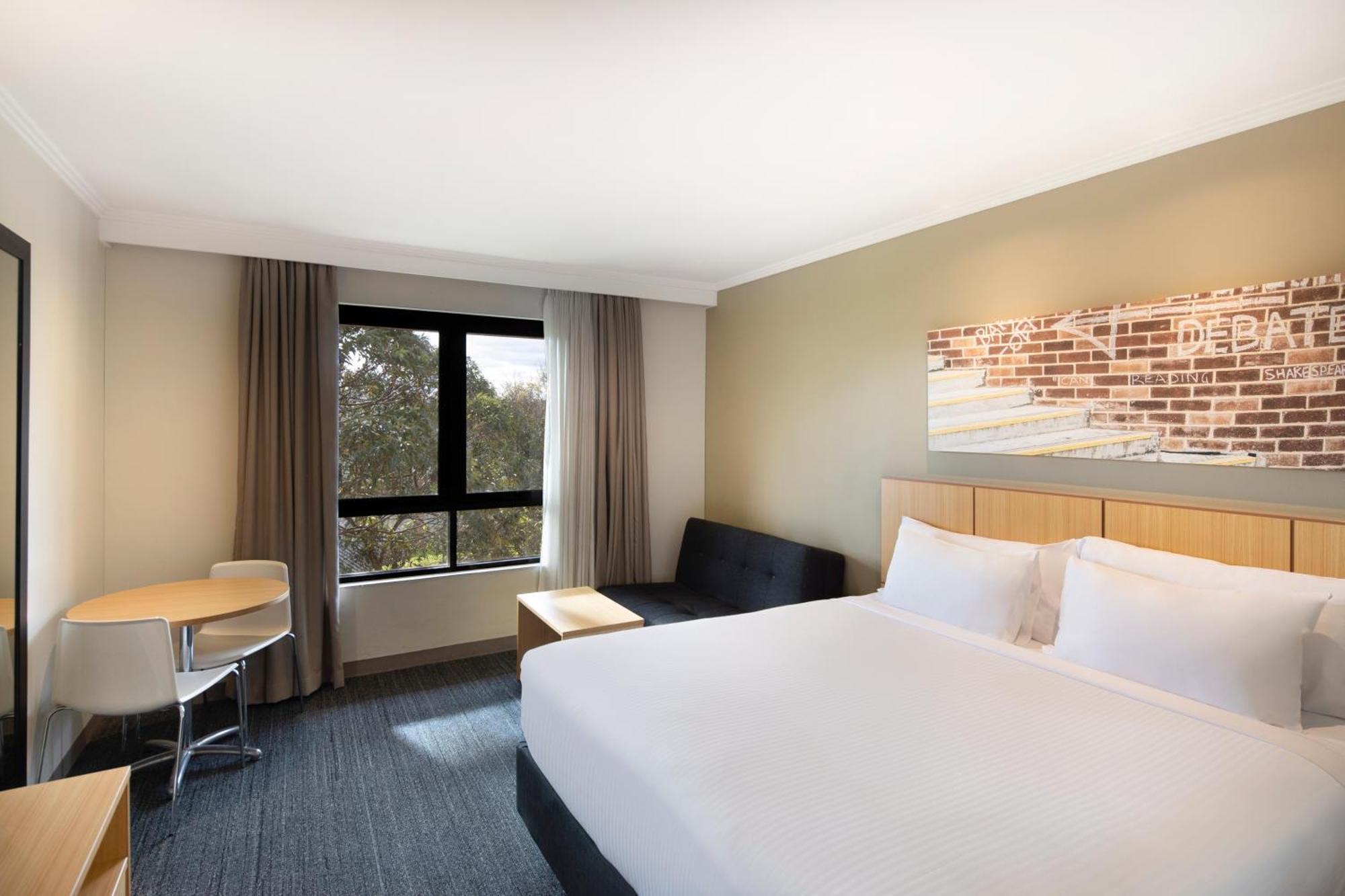 Mercure Macquarie Park 4* Sydney