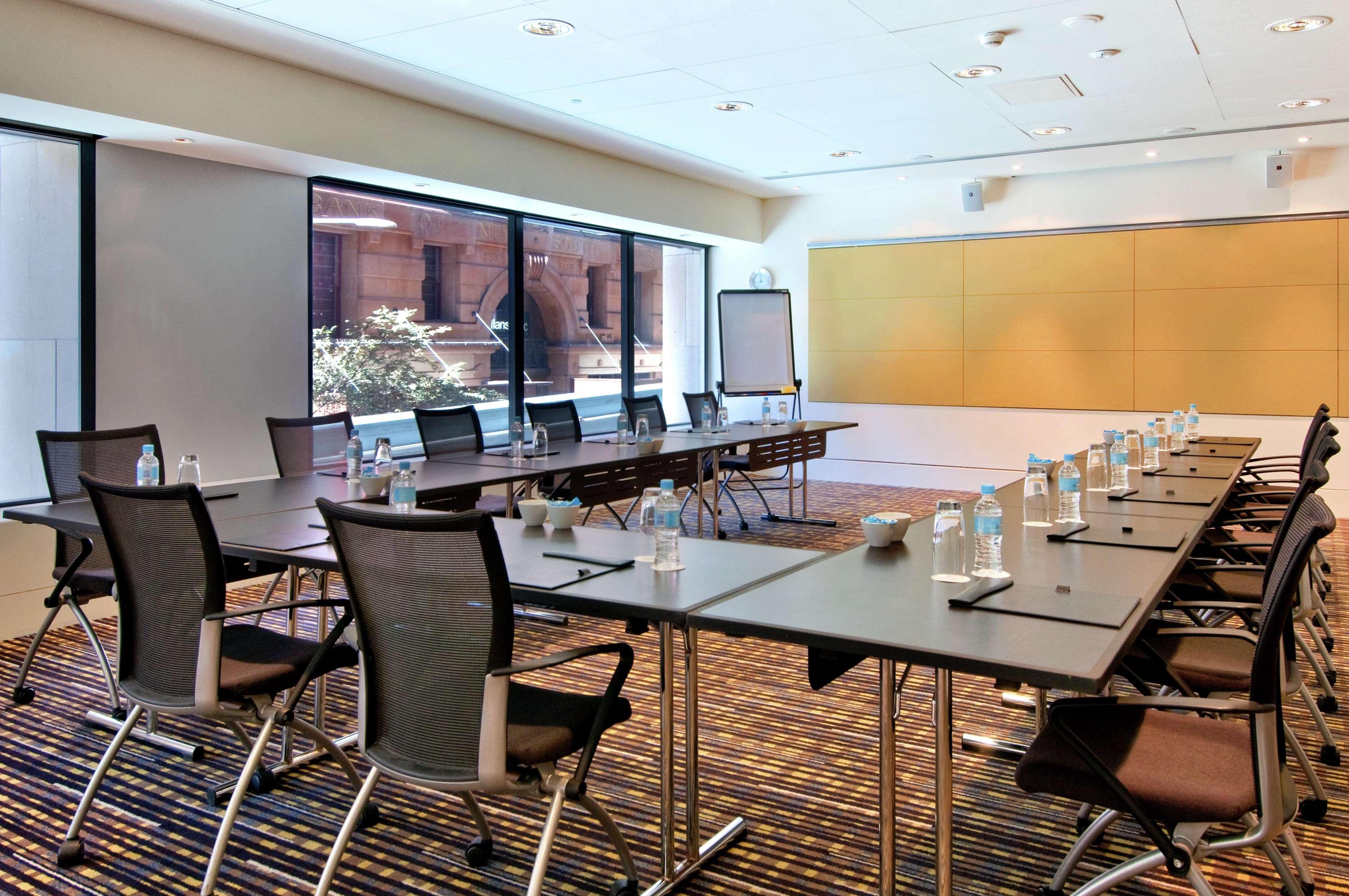 Hilton 5* Sydney