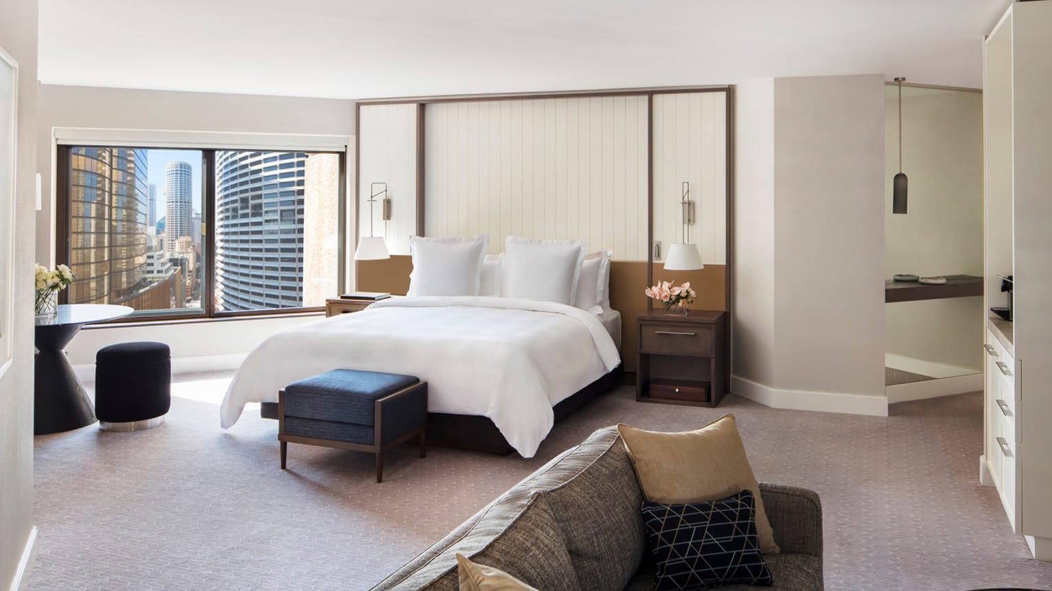 Four Seasons 5*