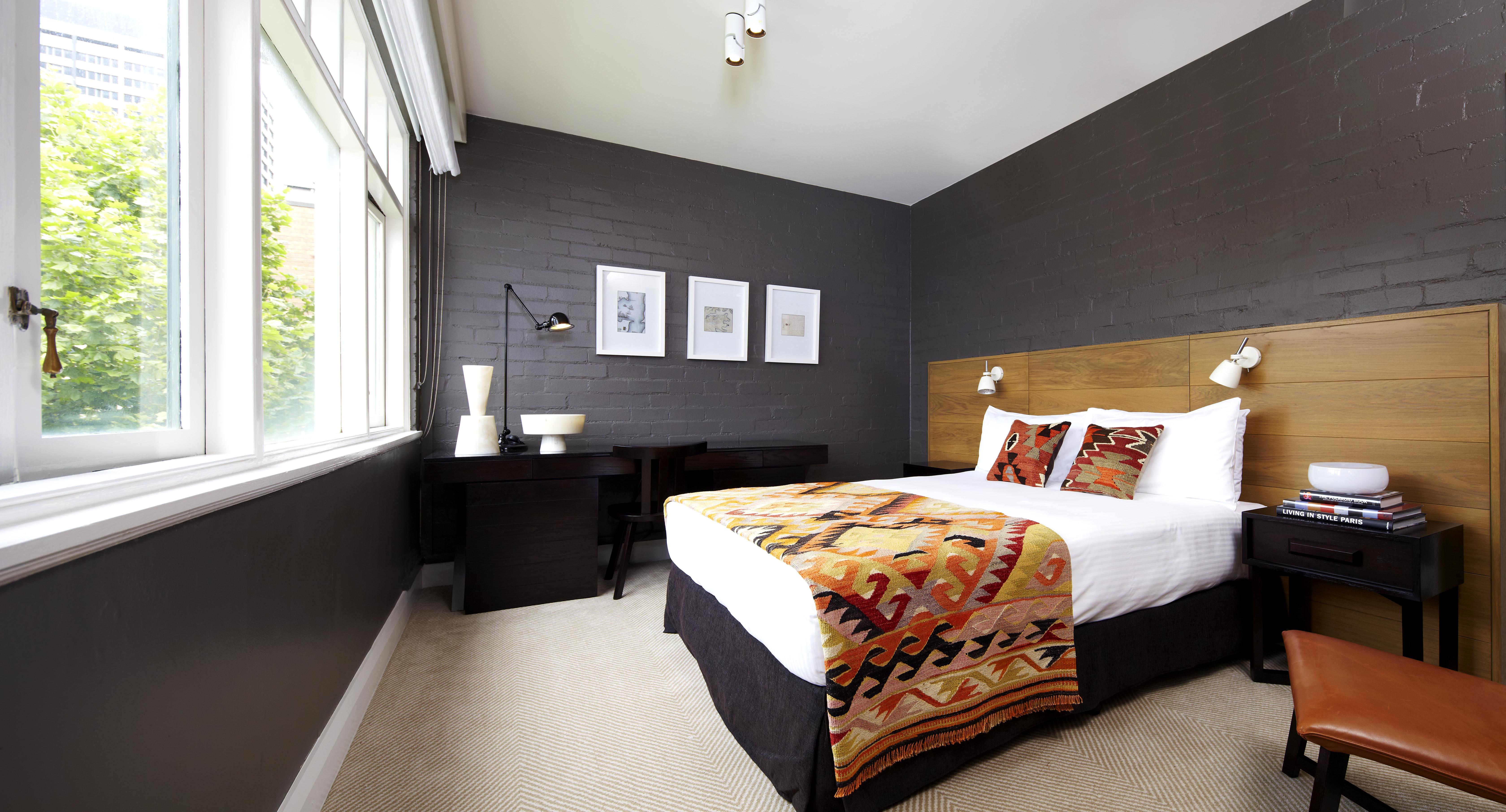 Hotel Harbour Rocks By Ode