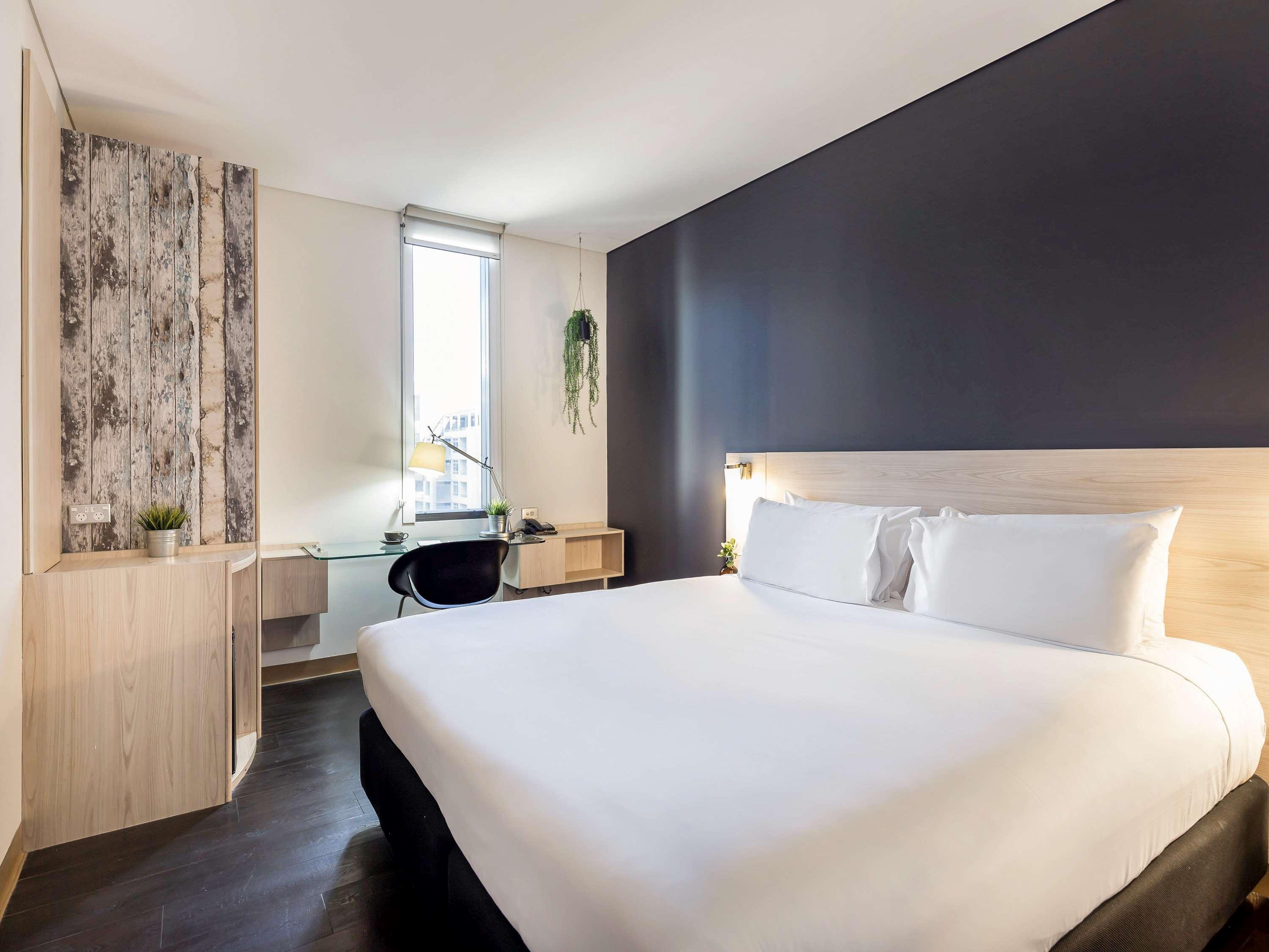Ibis Barangaroo Hotel Sydney