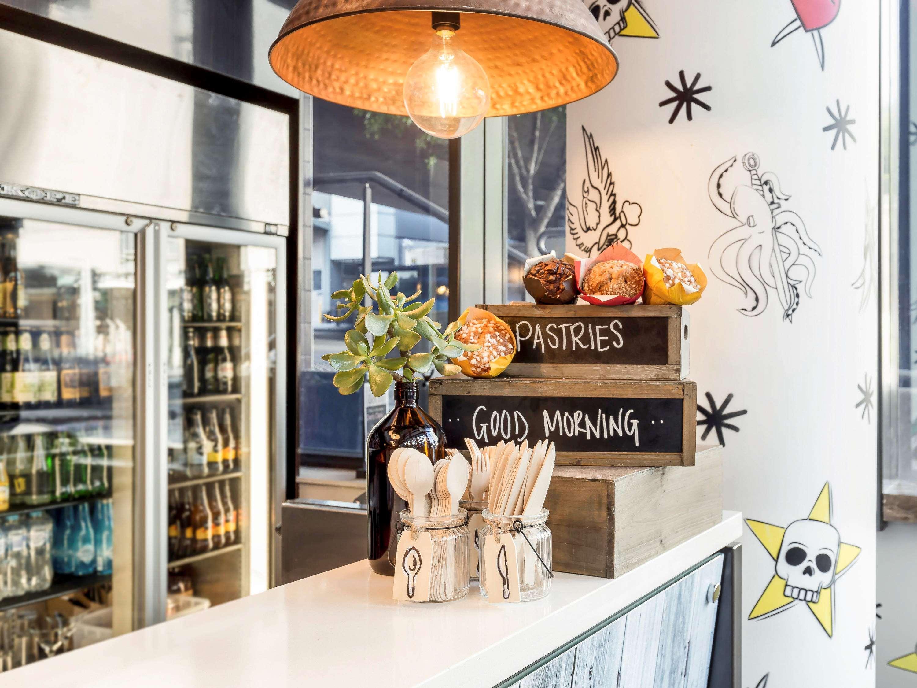 Hotel Ibis Barangaroo 3*