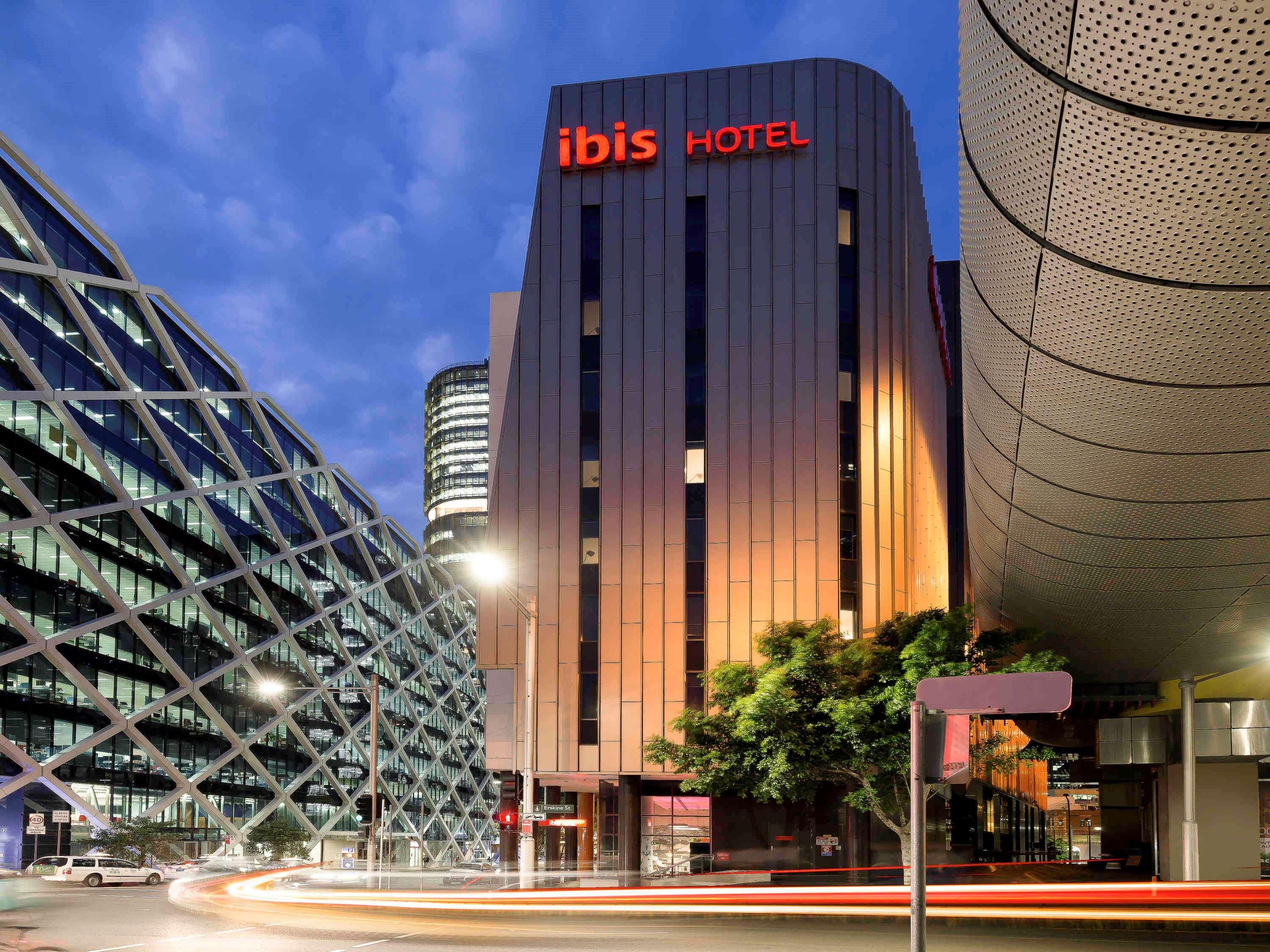 Ibis Barangaroo