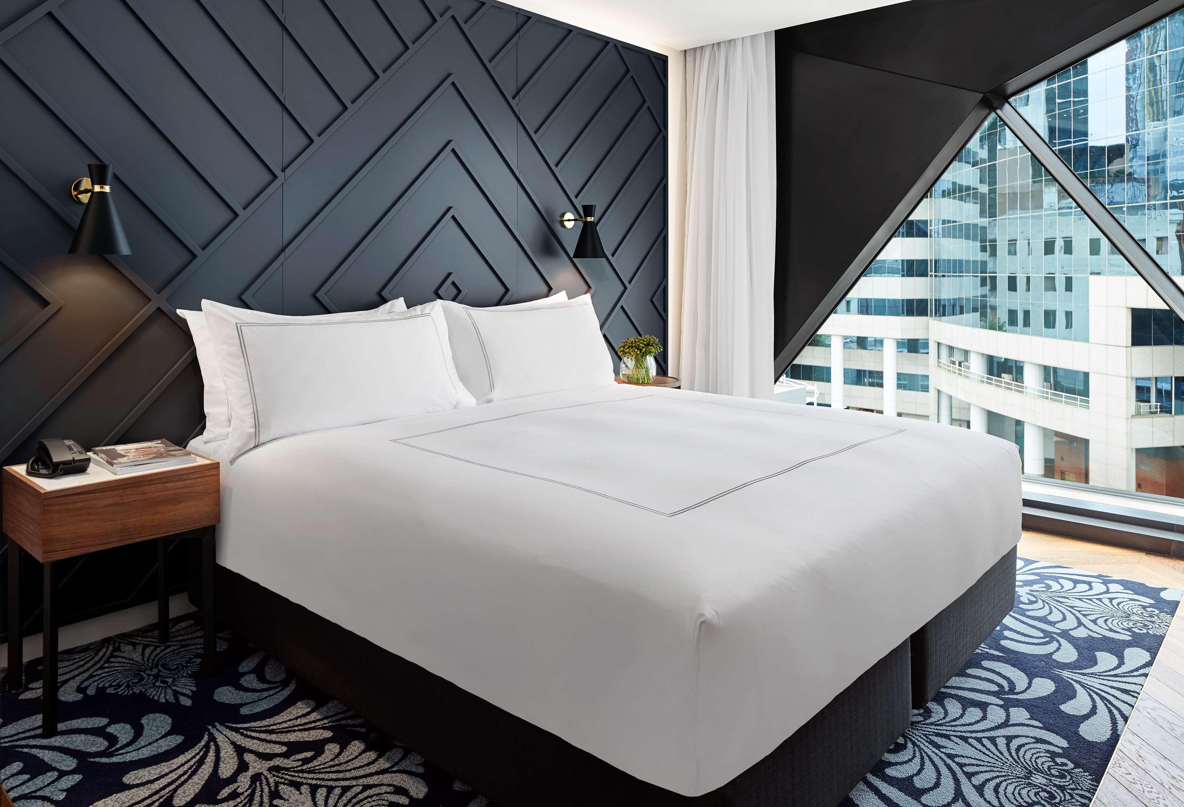 Hotel West Sydney, Curio Collection By Hilton Sydney