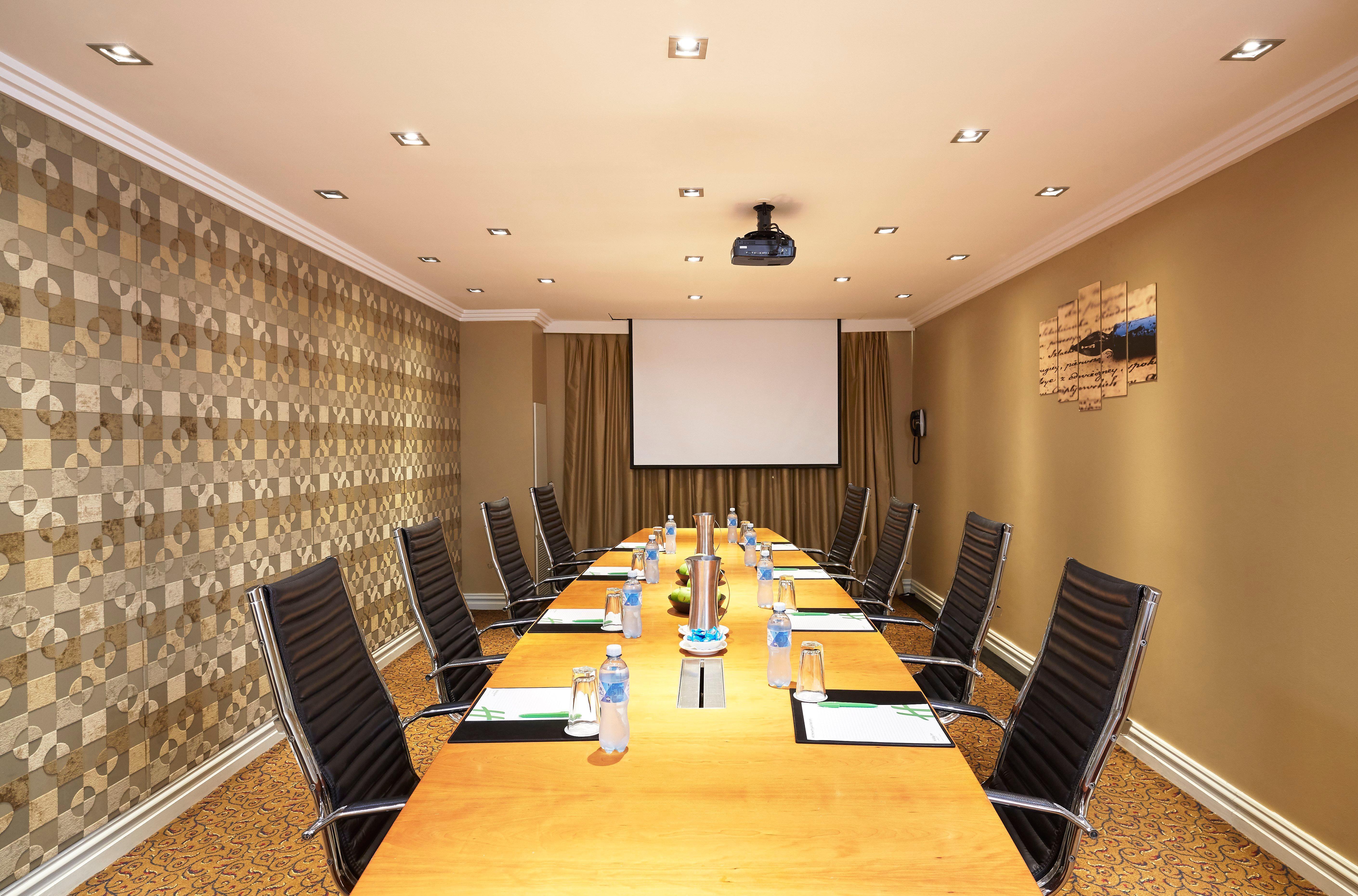 Parramatta By Ihg Hotel 4*
