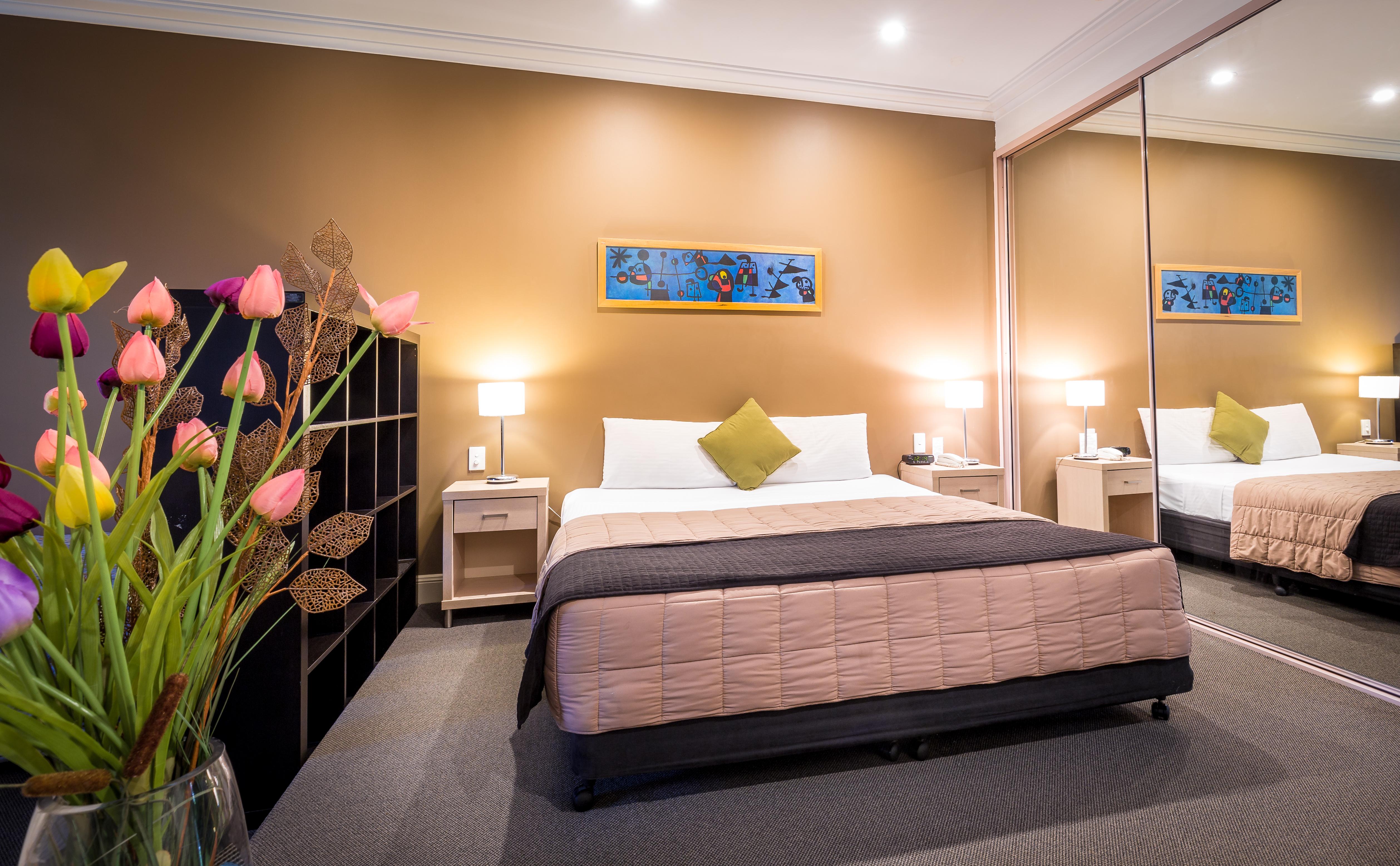 Nesuto Woolloomooloo Aparthotel 3*