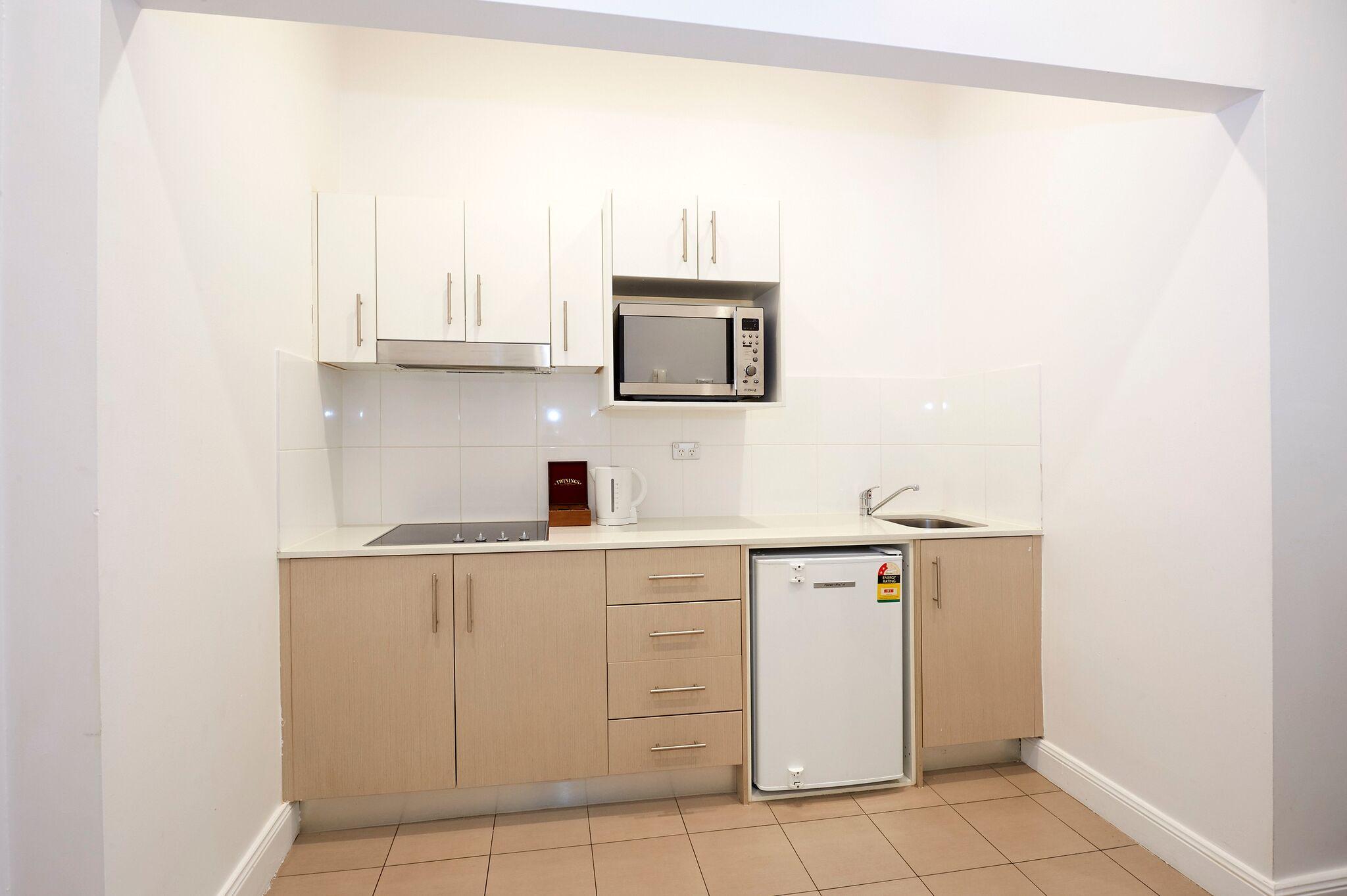 Nesuto Woolloomooloo Aparthotel 3*