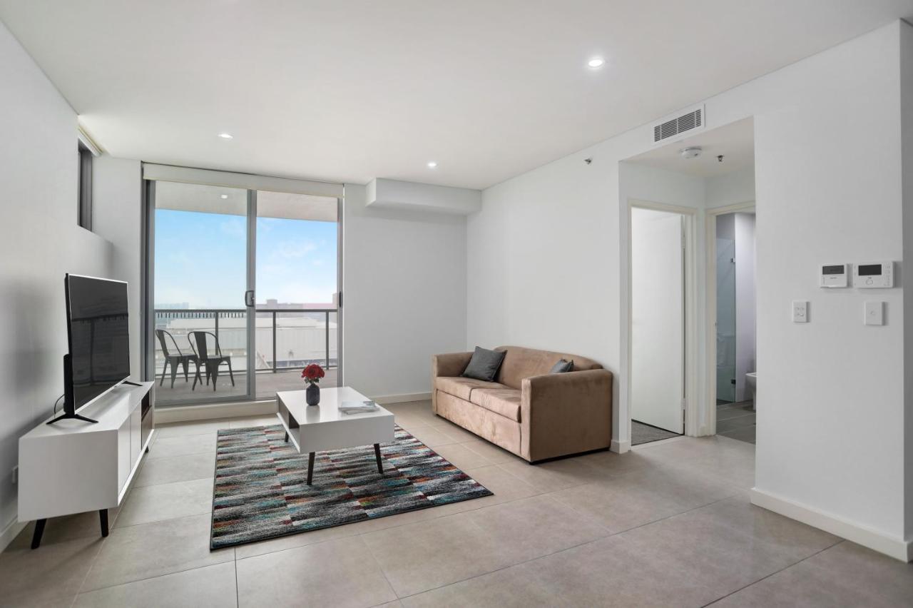 Kula Airport Apartment